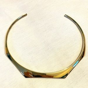 Source Unknown Gold Sculpted Collar Necklace